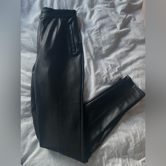 Faux leather black pants - Picture 1 of 4